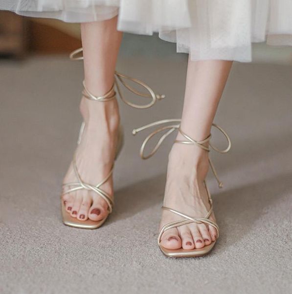 sandals apanzu summer strappy 2021 multiple cross-strap low heel ankle bondage thong nubuck flip flops golden women, Black
sandals apanzu summer strappy 2021 multiple cross-strap low heel ankle bondage thong nubuck flip flops golden women, Black
