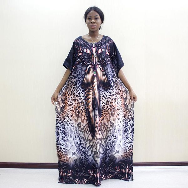 ethnic clothing african dashiki short sleeve leopard & wing pattern print casual long dress 2021 est design big swing skirt, Red
ethnic clothing african dashiki short sleeve leopard & wing pattern print casual long dress 2021 est design big swing skirt, Red
