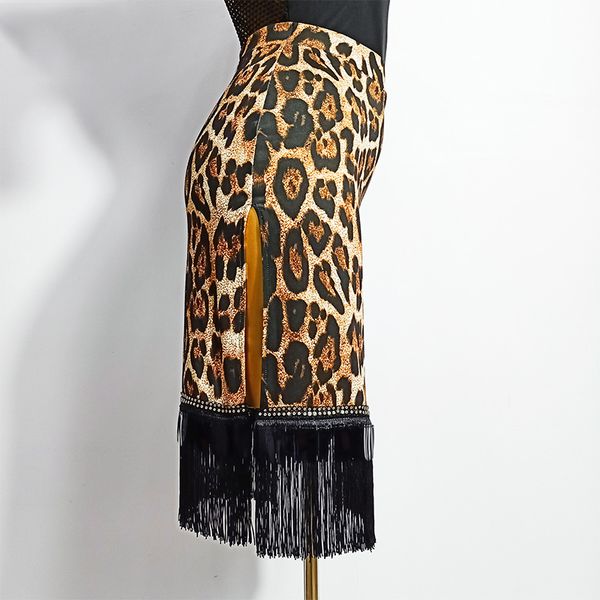 latin dance skirt ladies leopard print tassel practice wear club party outfit gatsby salsa dress competition fringe skirt b2028, Black;red
latin dance skirt ladies leopard print tassel practice wear club party outfit gatsby salsa dress competition fringe skirt b2028, Black;red