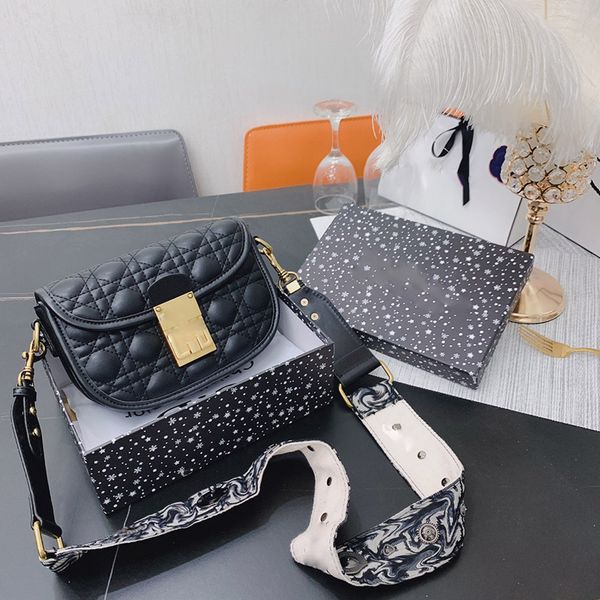 fashion luxurys designers bags womens handbags women's tote bag ladies tote bag genuine leather shoulder bags handbag cross body with b
fashion luxurys designers bags womens handbags women's tote bag ladies tote bag genuine leather shoulder bags handbag cross body with b