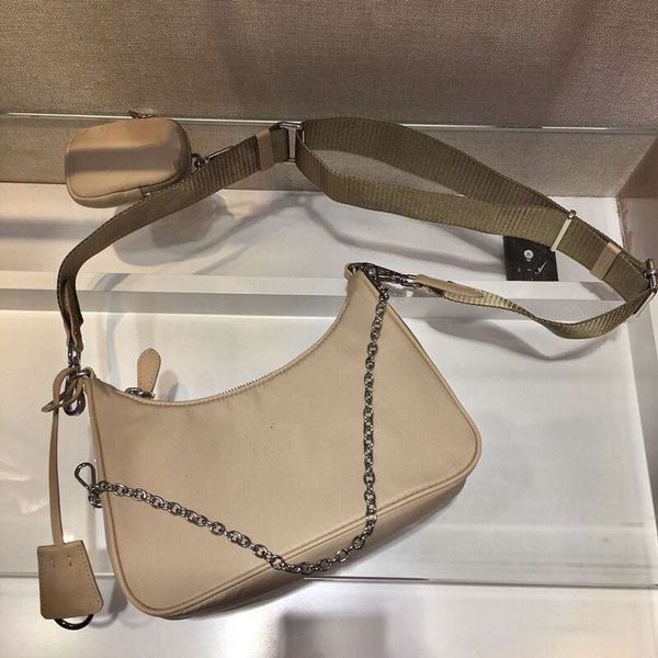 designer luxury handbags purses nylon crossbody bag women shoulder bags hobo bag chain designer tote bag handbag multiple color for choose
designer luxury handbags purses nylon crossbody bag women shoulder bags hobo bag chain designer tote bag handbag multiple color for choose