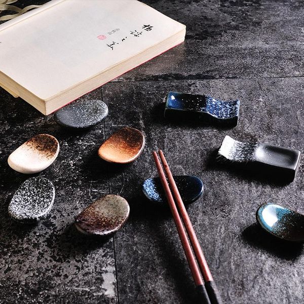 1pc eco-friendly decorative chopsticks holder japanese style kitchen ceramic chopstick rest stand
1pc eco-friendly decorative chopsticks holder japanese style kitchen ceramic chopstick rest stand