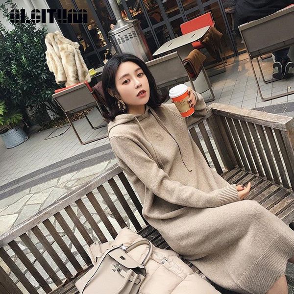 casual dresses olgitum 2021 autumn and winter korean women chic style knitted dress hooded long loose lazy sweater, Black;gray
casual dresses olgitum 2021 autumn and winter korean women chic style knitted dress hooded long loose lazy sweater, Black;gray