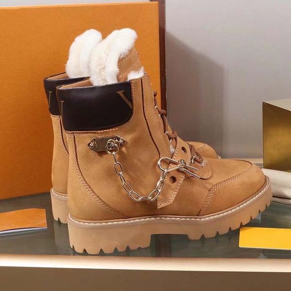 classics winter snow boots real fur slides leather waterproof warm knee high boot fashion booties with box by shoe10 35, Black
classics winter snow boots real fur slides leather waterproof warm knee high boot fashion booties with box by shoe10 35, Black