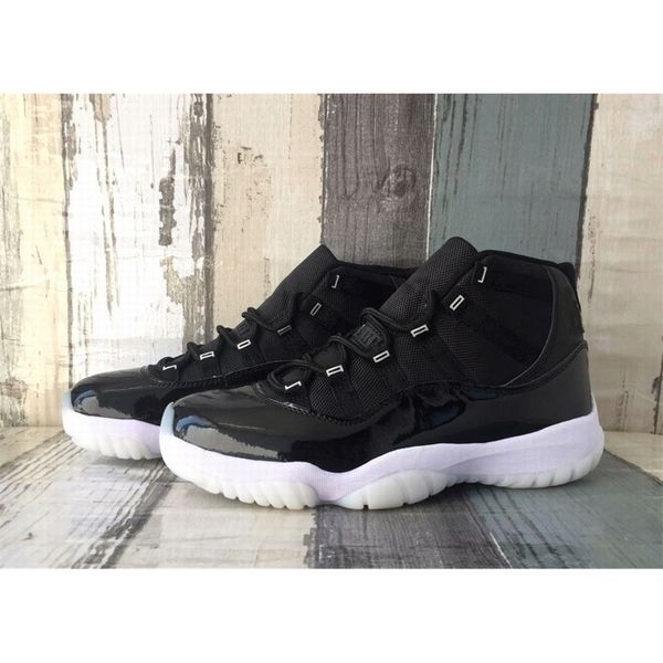 shoes (with box) 11 jubilee 25th anniversary basketball men women 11s black white sneaker
shoes (with box) 11 jubilee 25th anniversary basketball men women 11s black white sneaker