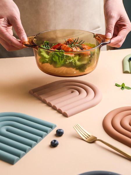 mats & pads silica gel pot mat anti scalding table insulation household waterproof cup tea casserole bowl sous verre mantelitos individuales
mats & pads silica gel pot mat anti scalding table insulation household waterproof cup tea casserole bowl sous verre mantelitos individuales