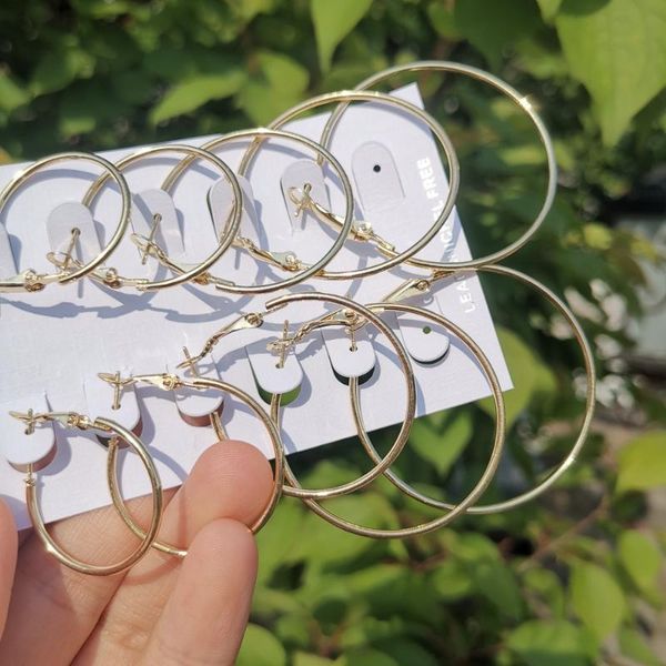 hoop & huggie ourex 2021 fashion punk style gold color metal round earrings for women party jewelry accessories wholesale, Golden;silver
hoop & huggie ourex 2021 fashion punk style gold color metal round earrings for women party jewelry accessories wholesale, Golden;silver