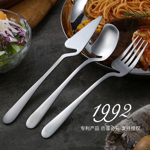 dinnerware sets 18pcs creative hanging cutlery set stainless steel portable knife fork spoon western silverware tableware cubiertos
dinnerware sets 18pcs creative hanging cutlery set stainless steel portable knife fork spoon western silverware tableware cubiertos