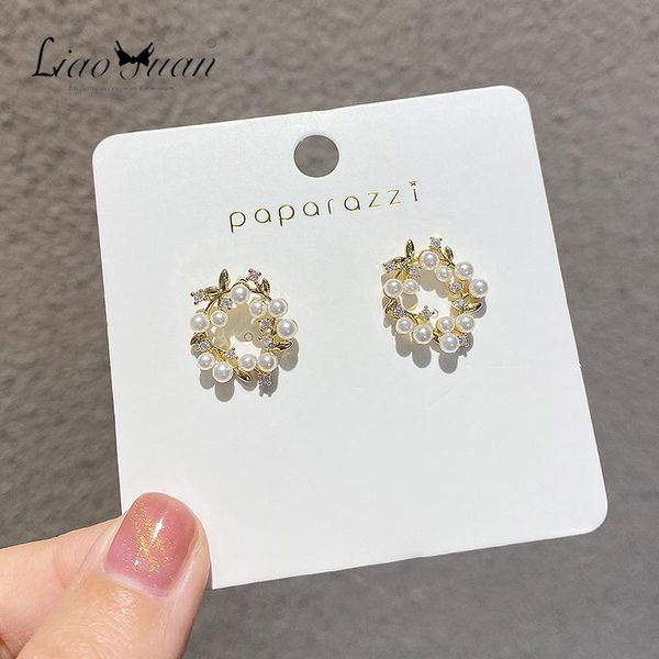 hoop & huggie pearl garland high-grade earrings 2021 fashion temperament korean women's simple online influencer, Golden;silver
hoop & huggie pearl garland high-grade earrings 2021 fashion temperament korean women's simple online influencer, Golden;silver