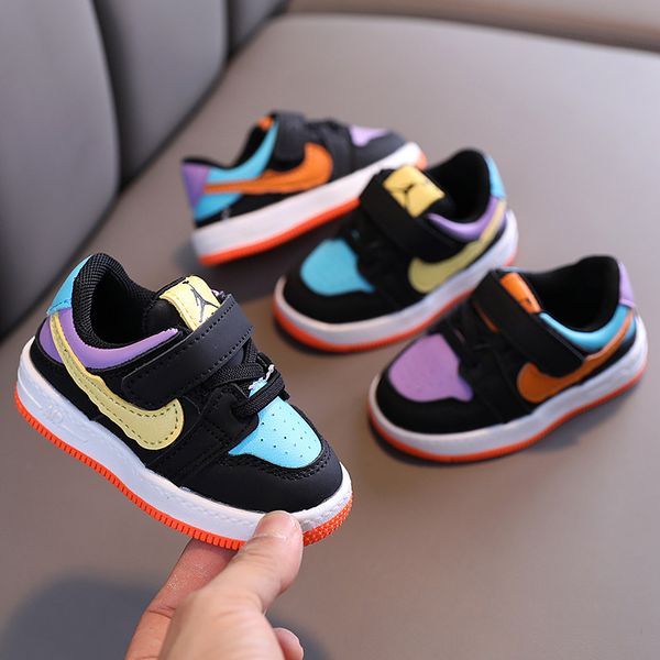 new brand kids shoes design spring autumn baby toddler shoes travel youth soft logo children boys girls sneakers size 21 22 23 24 25, Black;red
new brand kids shoes design spring autumn baby toddler shoes travel youth soft logo children boys girls sneakers size 21 22 23 24 25, Black;red