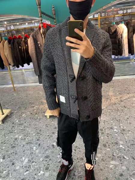 men's jackets rk203 fashion coats & 2021 runway luxury european design party style clothing, Black;brown
men's jackets rk203 fashion coats & 2021 runway luxury european design party style clothing, Black;brown