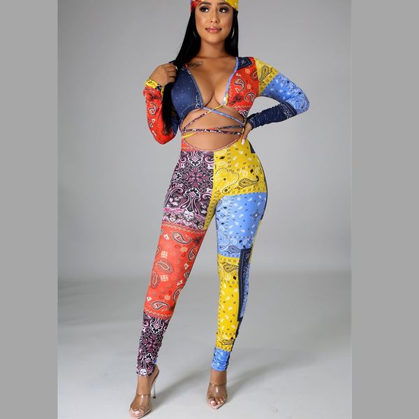 paisley bandanna print jumpsuit women hollow out deep v neck long sleeve slim jumpsuit romper bodycon outfits, Black;white
paisley bandanna print jumpsuit women hollow out deep v neck long sleeve slim jumpsuit romper bodycon outfits, Black;white