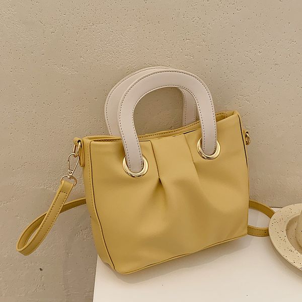 handbag wrinkled small bag female 2021 summer korean fashion portable square foreign style single shoulder messenger contrast
handbag wrinkled small bag female 2021 summer korean fashion portable square foreign style single shoulder messenger contrast