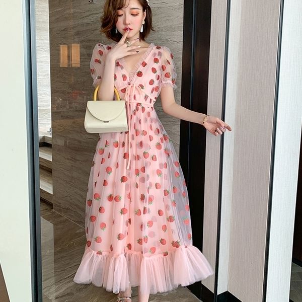 summer runway drill strawberry dress women sweet long flare sleeve v-neck empire lace-up sheer mesh holiday pink lady dress 210316, Black;gray
summer runway drill strawberry dress women sweet long flare sleeve v-neck empire lace-up sheer mesh holiday pink lady dress 210316, Black;gray