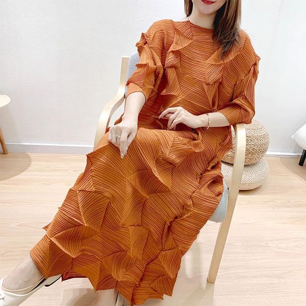 casual dresses spring /summer fashion plus size 2021 diamond pleated three-quarter sleeve mid-length oose dress, Black;gray
casual dresses spring /summer fashion plus size 2021 diamond pleated three-quarter sleeve mid-length oose dress, Black;gray