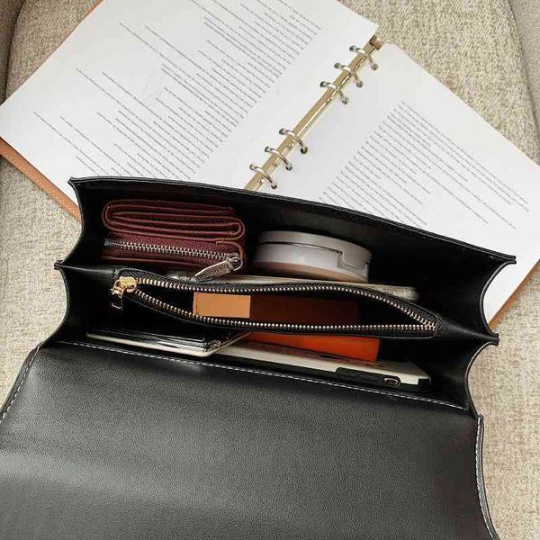 2022 factory wholesale chain messenger bag female korean women's foreign style one shoulder messenger versatile in ynas
2022 factory wholesale chain messenger bag female korean women's foreign style one shoulder messenger versatile in ynas
