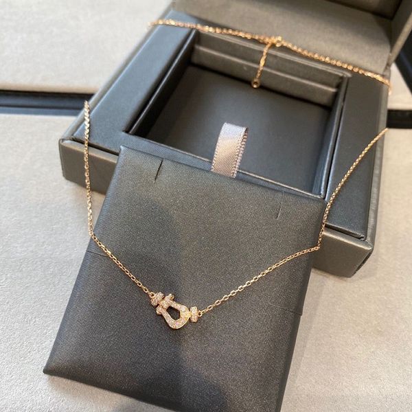 cutomized necklaces diy 18k gold diamond choker silver pendant necklace women's gift jewelry
cutomized necklaces diy 18k gold diamond choker silver pendant necklace women's gift jewelry