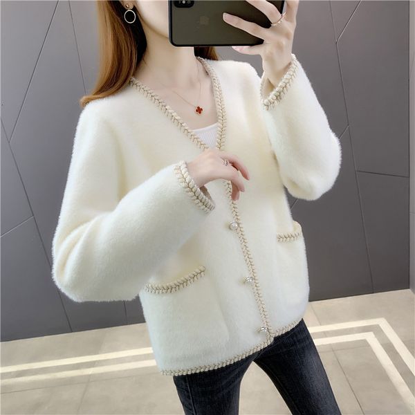 luxury women's jackets autumn cloth 2021 foreign style small fragrance feng shui mink coat women's korean knitted sweater short ca, Black;brown
luxury women's jackets autumn cloth 2021 foreign style small fragrance feng shui mink coat women's korean knitted sweater short ca, Black;brown