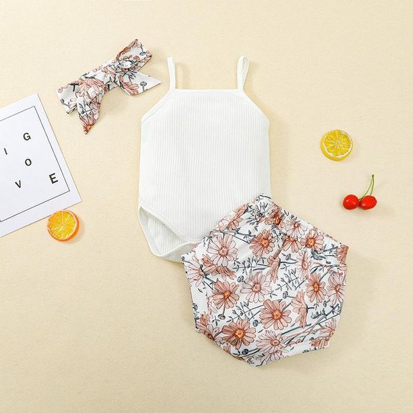 clothing sets 0-24m born baby girl sleeveless cotton bodysuit floral bloomers shorts headband 3pcs set, White
clothing sets 0-24m born baby girl sleeveless cotton bodysuit floral bloomers shorts headband 3pcs set, White