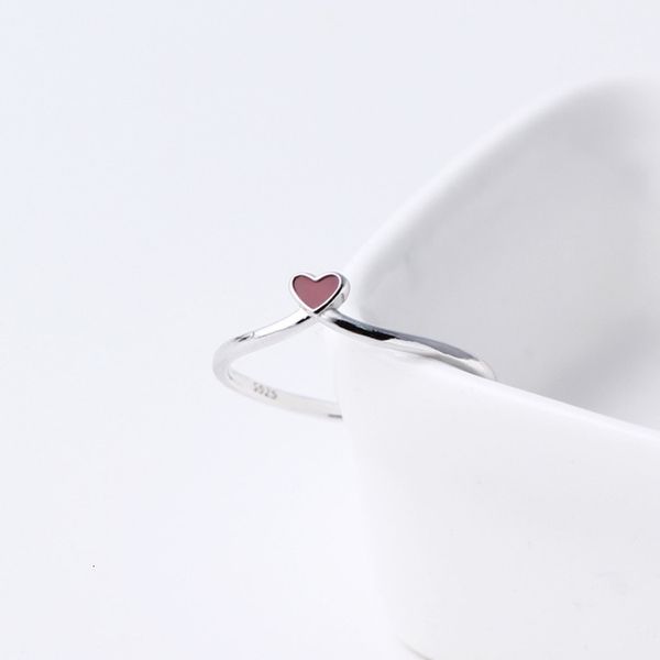 tyj0178 minimalist heart-shaped drop glue silver ring us s925 pure silver love red enamel personality ring
tyj0178 minimalist heart-shaped drop glue silver ring us s925 pure silver love red enamel personality ring