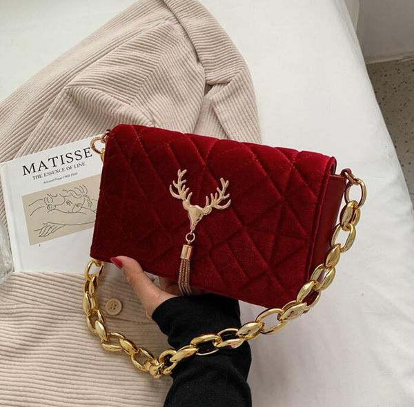 factory wholesale womens shoulder bags elegant gold tassel fashion chain bag winter street trend flannel handbag simple atmosphere plaid wom
factory wholesale womens shoulder bags elegant gold tassel fashion chain bag winter street trend flannel handbag simple atmosphere plaid wom