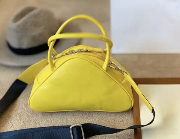 happy_buy_bag 2022capucines fashion women shoulder bags chain messenger bag leather handbags shell wallet purse ladies cosmetic crossbody to
happy_buy_bag 2022capucines fashion women shoulder bags chain messenger bag leather handbags shell wallet purse ladies cosmetic crossbody to