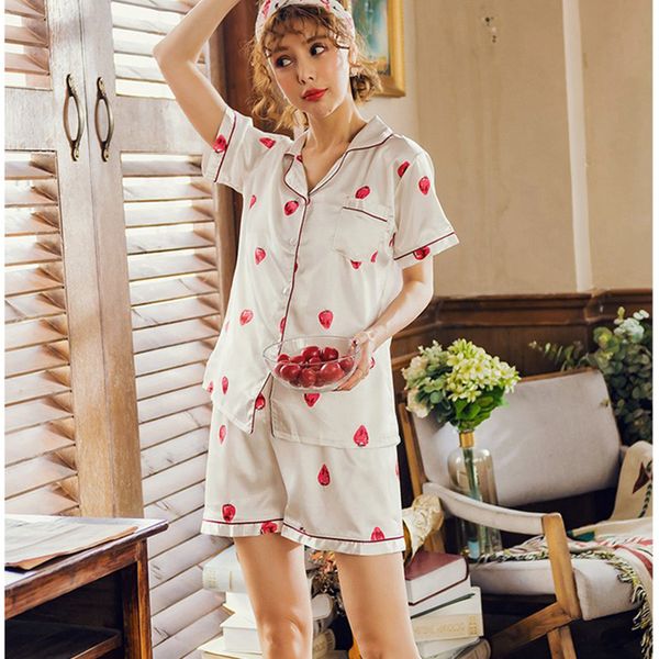sleepwear lady summer ice silk thin short sleeve trousers lovely strawberry pattern of home wear plus-size suit, White
sleepwear lady summer ice silk thin short sleeve trousers lovely strawberry pattern of home wear plus-size suit, White