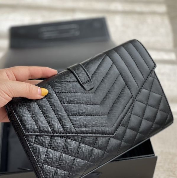 fashion crossbody designer bag women shoulder leather chain handbag 3color 22cm size
fashion crossbody designer bag women shoulder leather chain handbag 3color 22cm size