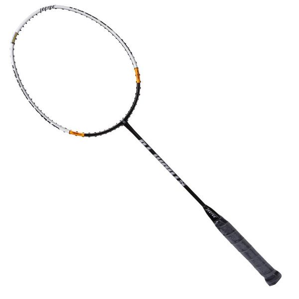 super light light weight badminton racquet aerofoil frame sports badminton racket 100% carbon damping handle up to 26 pounds
super light light weight badminton racquet aerofoil frame sports badminton racket 100% carbon damping handle up to 26 pounds