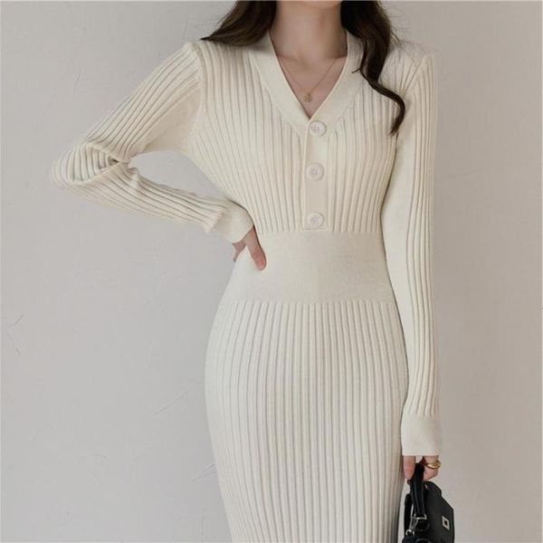 korean knitted dress women's autumn and winter new knee long slim fit coat with sweater under skirt, Black;gray
korean knitted dress women's autumn and winter new knee long slim fit coat with sweater under skirt, Black;gray
