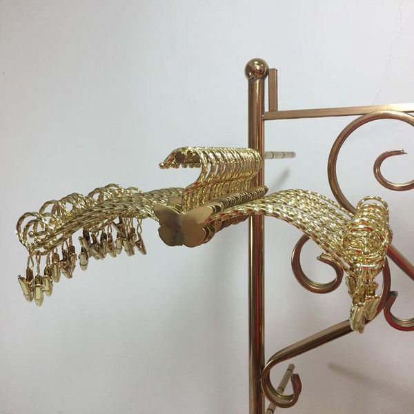 fashion butterfly metal bra clothes hanger twisted lines underwear lingerie drying rack with clothes pins 28cm
fashion butterfly metal bra clothes hanger twisted lines underwear lingerie drying rack with clothes pins 28cm