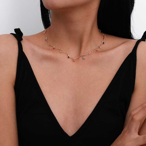 fashion jewelry, personality and creativity, trendy women's pendant, simple acrylic clavicle necklace, Silver
fashion jewelry, personality and creativity, trendy women's pendant, simple acrylic clavicle necklace, Silver