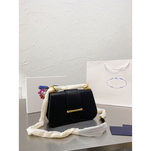 playful park tower simple cigarette case women's bag high version new messenger zr57
playful park tower simple cigarette case women's bag high version new messenger zr57
