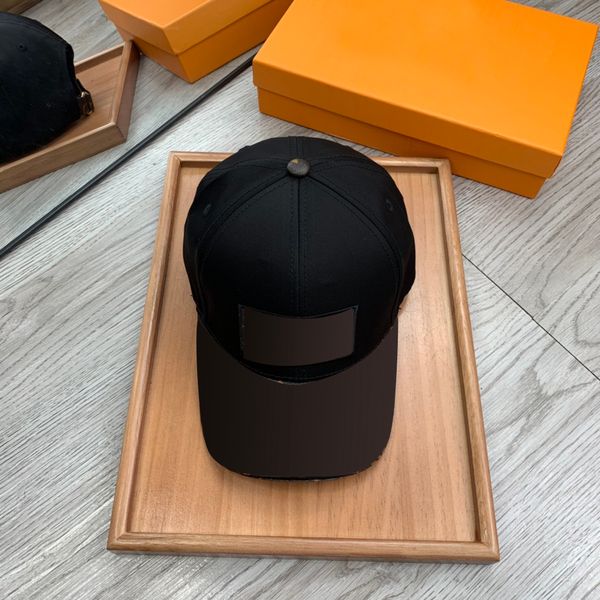 2021 spring luxury designer baseball cap pure cotton has good air permeability, summer sun protection must be high-end atmosphere versatile, Blue;gray
2021 spring luxury designer baseball cap pure cotton has good air permeability, summer sun protection must be high-end atmosphere versatile, Blue;gray