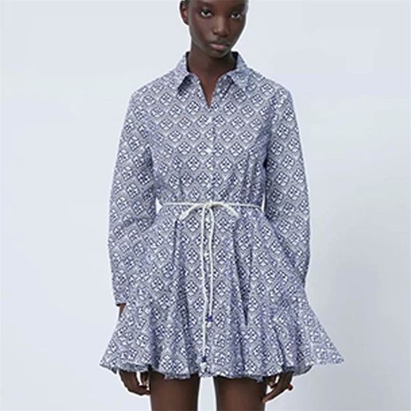 2021 za new style printed pleated dress lace up casual beach lapel lantern sleeve elegant mini party vestidos, Black;gray
2021 za new style printed pleated dress lace up casual beach lapel lantern sleeve elegant mini party vestidos, Black;gray
