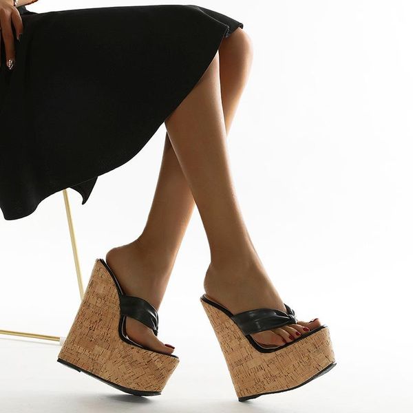 summer outdoor fashion clip toe platform slippers wedges slippers sandals women high heels female shoes 2021 new hot, Black
summer outdoor fashion clip toe platform slippers wedges slippers sandals women high heels female shoes 2021 new hot, Black