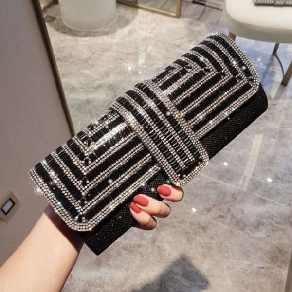 fashion2021 new summer hand diamond inlaid banquet fashion envelope one shoulder slant across women's dinner bag
fashion2021 new summer hand diamond inlaid banquet fashion envelope one shoulder slant across women's dinner bag