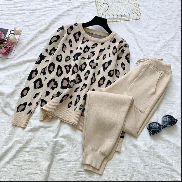 mode vrouwen pak herfst en womens tracksuits winter luipaard print trui lange mouwen casual broek twee stuk, Gray
mode vrouwen pak herfst en womens tracksuits winter luipaard print trui lange mouwen casual broek twee stuk, Gray