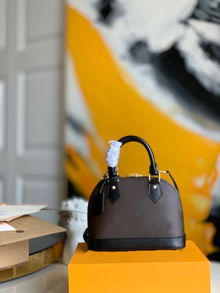 luxurys designers messenger totes bags purse alma bridge shoulder bag women handbags shell handbag genuine leather
luxurys designers messenger totes bags purse alma bridge shoulder bag women handbags shell handbag genuine leather