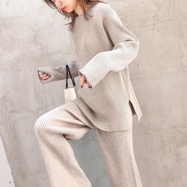 women's two piece pants solid color trousers knitted leisure suit 2021 autumn slit long-sleeved upper garment + high-waisted loose two-, White
women's two piece pants solid color trousers knitted leisure suit 2021 autumn slit long-sleeved upper garment + high-waisted loose two-, White