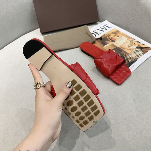 luxurys spring and summer c shoes fashion casual shoes lady style flat slippers flat heel sandals word cool slippers 35-42, Black
luxurys spring and summer c shoes fashion casual shoes lady style flat slippers flat heel sandals word cool slippers 35-42, Black