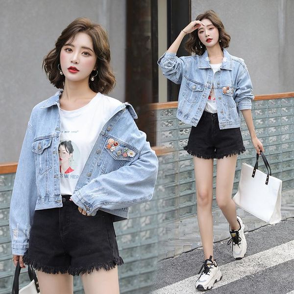 2021 spring and autumn new ripped short denim jacket female loose korean pocket brooch student tooling light-colored jacket, Black;brown
2021 spring and autumn new ripped short denim jacket female loose korean pocket brooch student tooling light-colored jacket, Black;brown