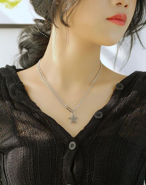 pendant necklaces fashion simple splicing star titanium steel necklace tide net red five pointed sweater chain bone, Silver
pendant necklaces fashion simple splicing star titanium steel necklace tide net red five pointed sweater chain bone, Silver