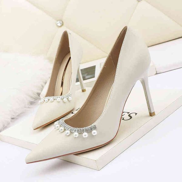 dress shoes women fashion pointed high heels luxury rhinestone pearl shallow mouth stiletto pumps 220308, Black
dress shoes women fashion pointed high heels luxury rhinestone pearl shallow mouth stiletto pumps 220308, Black