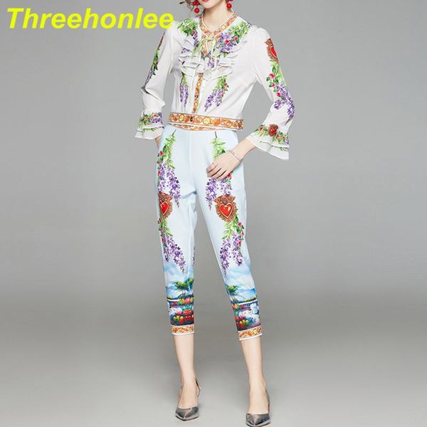 women's two piece pants 2021 summer printted two-piece suit printed o-neck ruffles flare sleeve blouse + calf-length trousers sets, White
women's two piece pants 2021 summer printted two-piece suit printed o-neck ruffles flare sleeve blouse + calf-length trousers sets, White