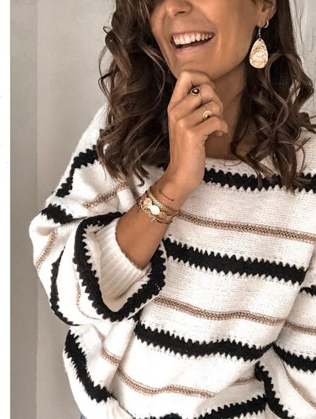 new women autumn long sleeve sweater loose fashion patchwork o neck sweater winter pullover s 2xl female jumper, White;black
new women autumn long sleeve sweater loose fashion patchwork o neck sweater winter pullover s 2xl female jumper, White;black