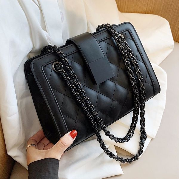 small black pu leather crossbody bag for women 2021 winter branded chain designer shoulder handbags women's trend hand bag
small black pu leather crossbody bag for women 2021 winter branded chain designer shoulder handbags women's trend hand bag