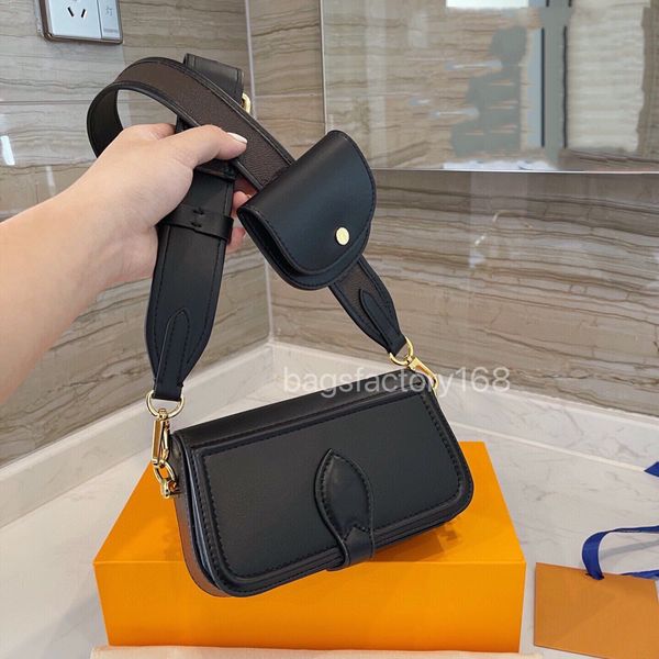 big brand retro senior mini officer bag women classic print shoulder strap crossbody bags solid color flap package composite packages
big brand retro senior mini officer bag women classic print shoulder strap crossbody bags solid color flap package composite packages