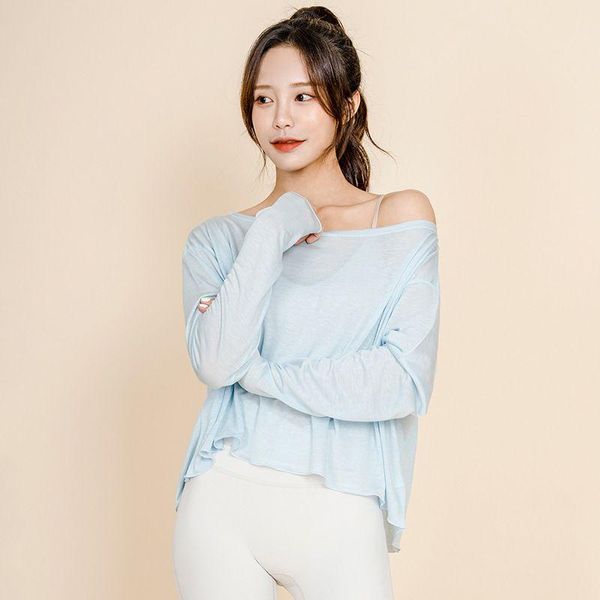 yoga outfit fitness t-shirts women fall 2021 loose comfortable training clothes long-sleeved ins high-elastic breathable sports top
yoga outfit fitness t-shirts women fall 2021 loose comfortable training clothes long-sleeved ins high-elastic breathable sports top