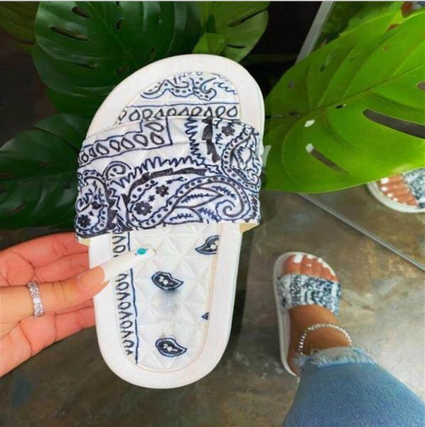 new women graffiti print slippers woman open toe flats women's soft slides ladies outdoor female comfortable beach shoes sandals, Black
new women graffiti print slippers woman open toe flats women's soft slides ladies outdoor female comfortable beach shoes sandals, Black